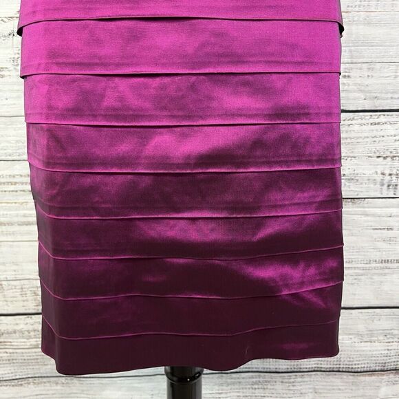 St. John Skirt sz 10 Magenta Taffeta Silk Straight Knee Wedding Cocktail Modest - Picture 7 of 10